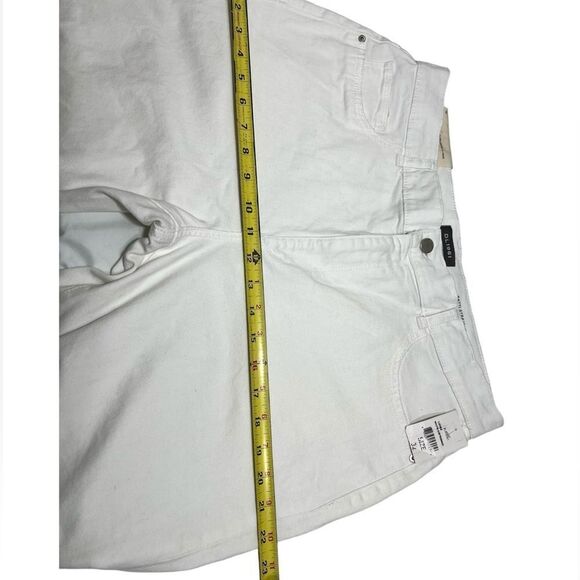DL1961 White Patti Straight Leg High Waist Distressed Jeans Size 32 - Picture 11 of 13